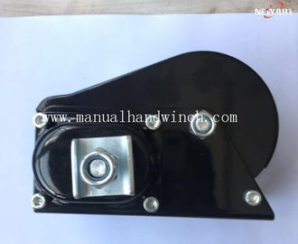 Nhỏ màu đen 800lbs Tự động phanh tay Tời, Tời kéo tay để kéo nhà cung cấp